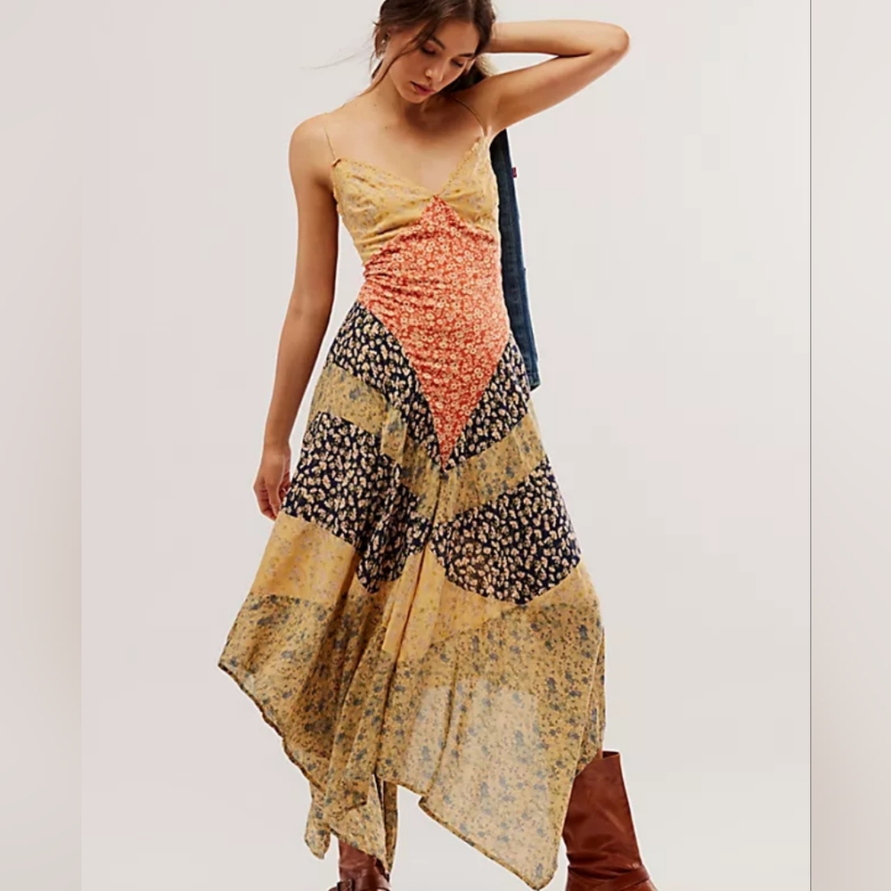 ISO - Free People In the Flowers Maxi Dress ☀️